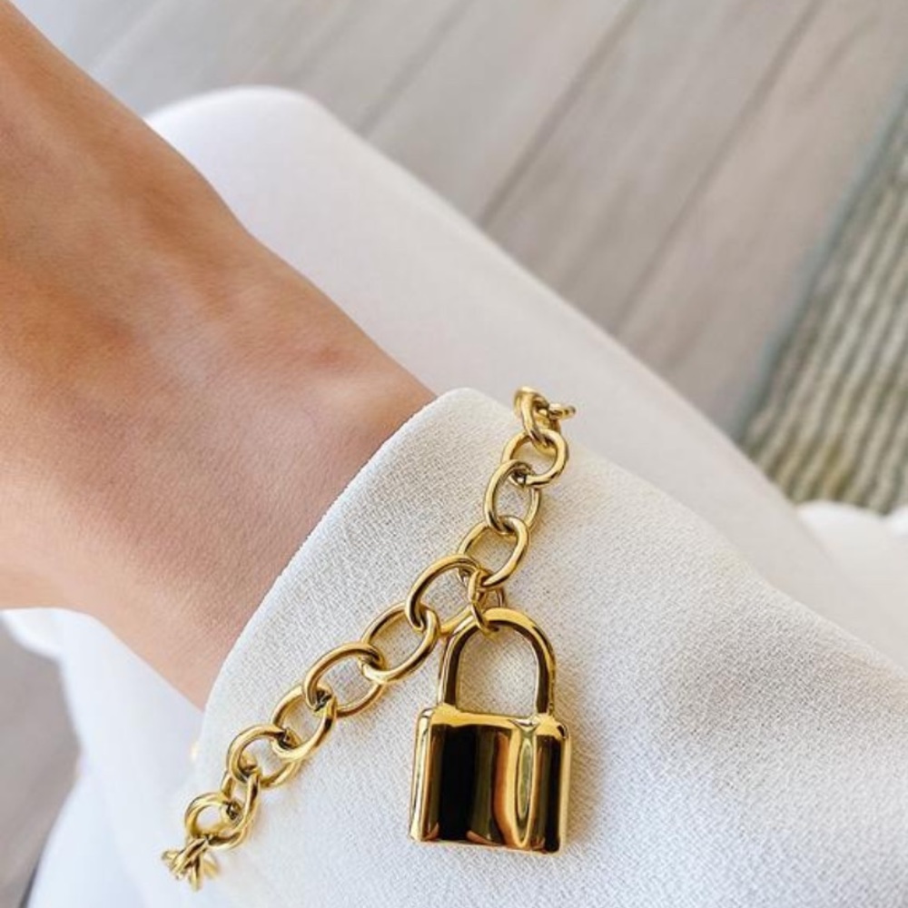 Chunky Gold Lock Chain Charm Bracelet
